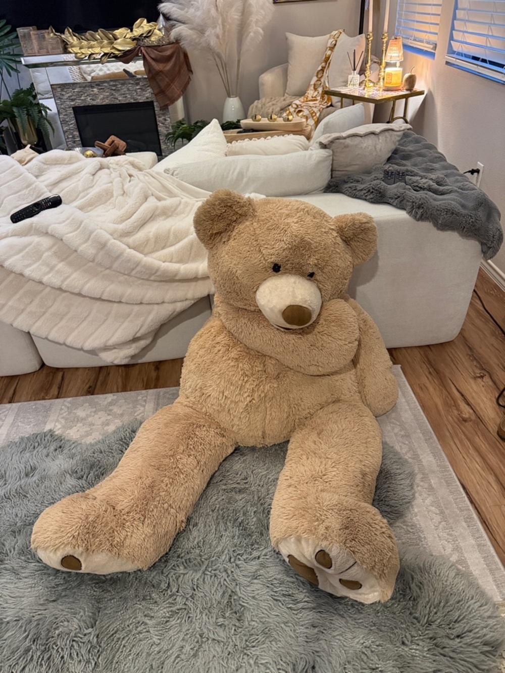 Plush huge Giant Teddy Bear in Light Brown - Cozy Home Accent